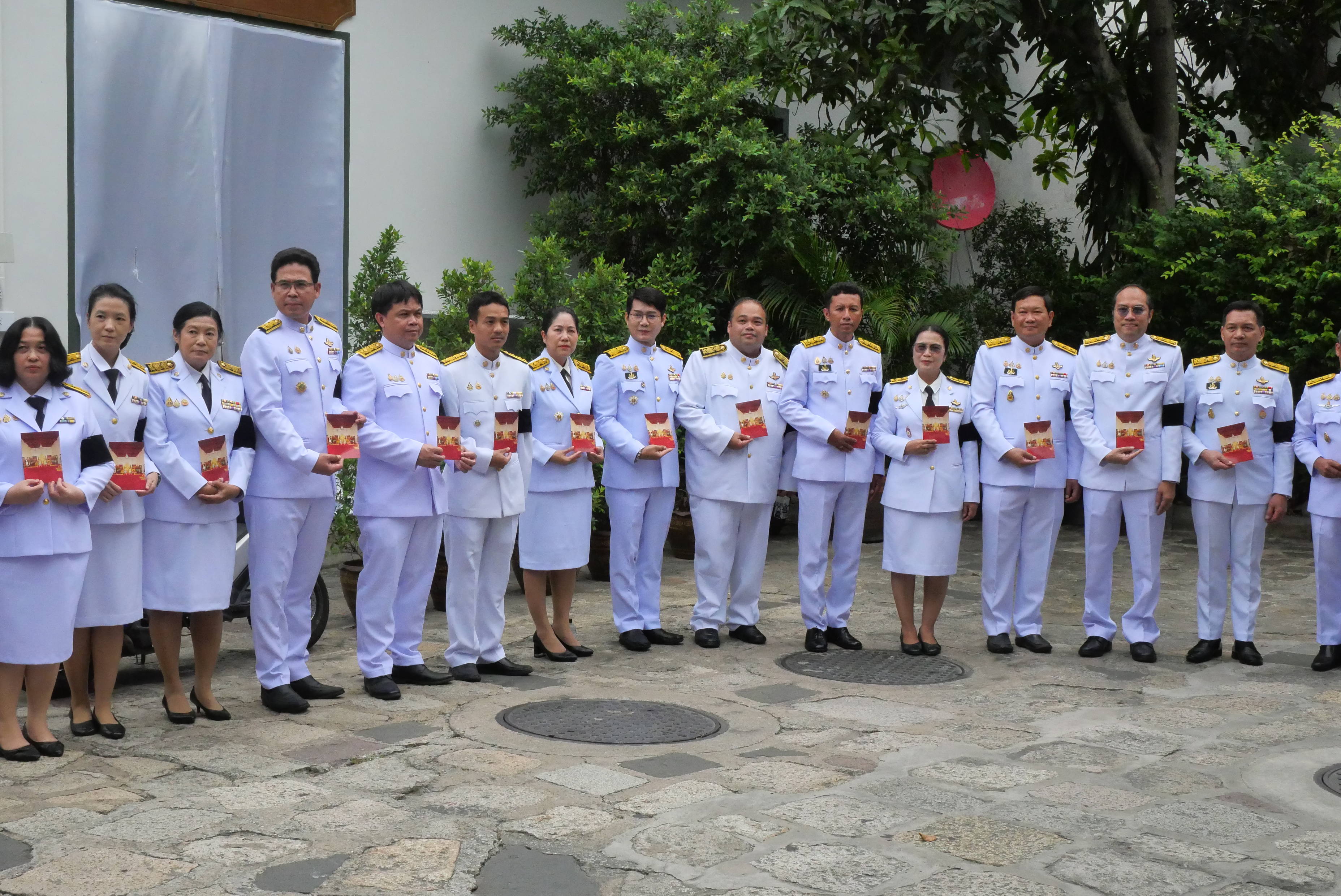 title - ส.ป.ก. ร่วมเข้าเฝ้าฯ ในพระพิธีธรรมสวดพระอภิธรรมพระศพสมเด็จพระเจ้าลูกเธอ เจ้าฟ้าพัชรกิติยาภา นเรนทิราเทพยวดี กรมหลวงราชสาริณีสิริพัชร มหาวัชรราชธิดา